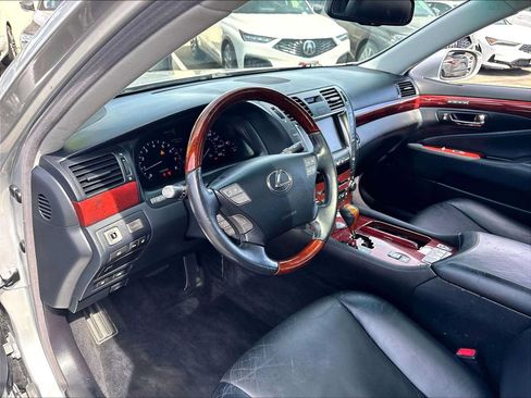 Used 2009 Lexus LS 460 RWD image 16