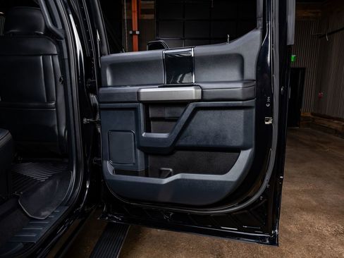 Used 2022 Ford F250 Platinum image 38