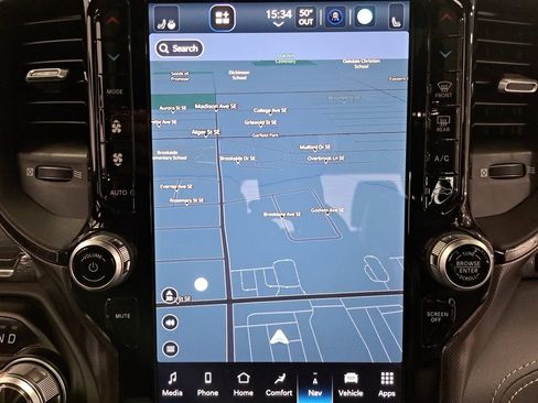 Certified 2022 RAM 1500 Limited image 23