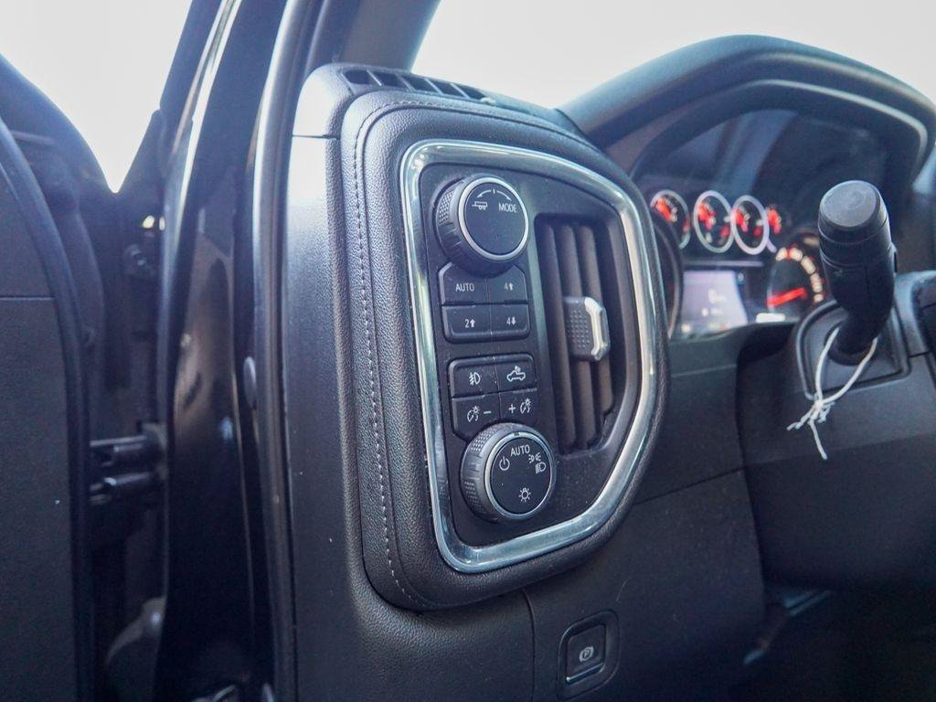 Used 2020 Chevrolet Silverado 1500 RST AWD/4WD image 21
