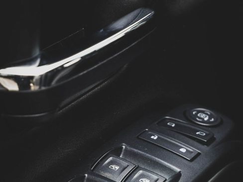 Used 2017 Chevrolet Silverado 1500 LT w/ All Star Edition image 15