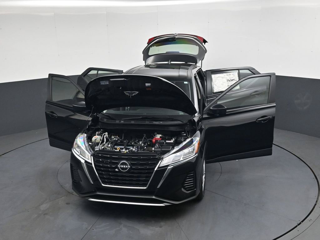 Certified 2025 Nissan Kicks Play S FWD image 45