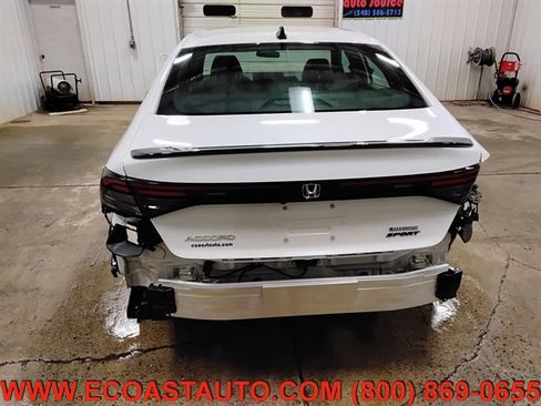 Used 2025 Honda Accord Sport image 8
