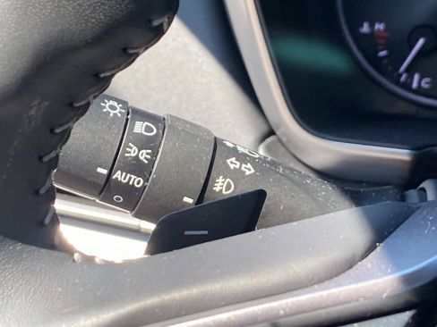 Used 2024 Subaru Outback Touring XT AWD/4WD image 23