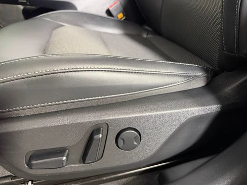 Used 2025 Kia EV6 Light w/ Light LR Technology Package RWD image 24