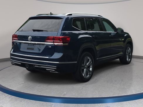 Used 2018 Volkswagen Atlas SEL w/ R-Line Package FWD image 5
