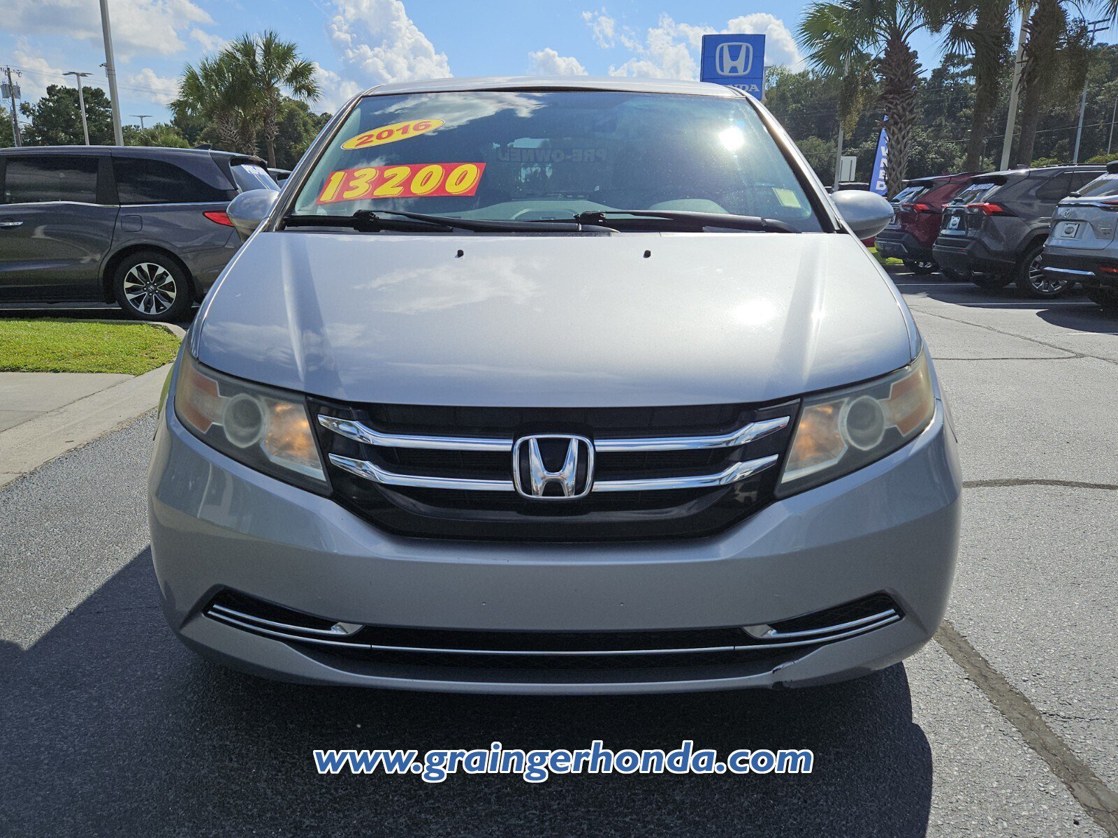 Used 2016 Honda Odyssey EX image 8