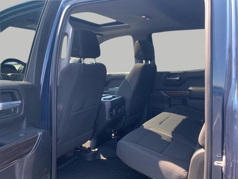 Used 2021 Chevrolet Silverado 1500 LT Trail Boss w/ Convenience Package II AWD/4WD image 21