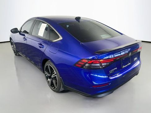 Used 2024 Honda Accord Sport image 6