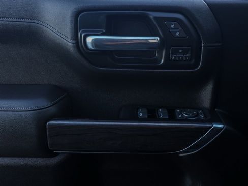 Used 2019 Chevrolet Silverado 1500 LTZ w/ LTZ Premium Package image 23