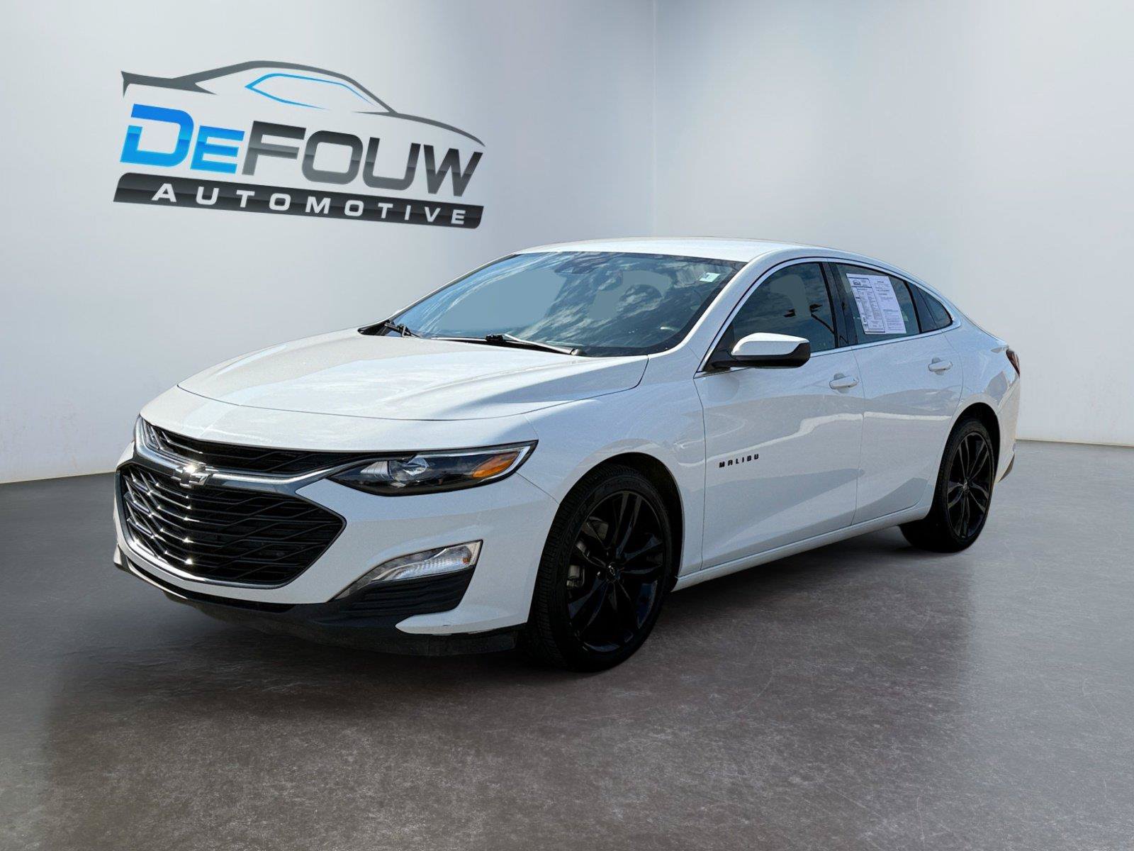 Used 2024 Chevrolet Malibu LT w/ Sport Edition FWD image 7