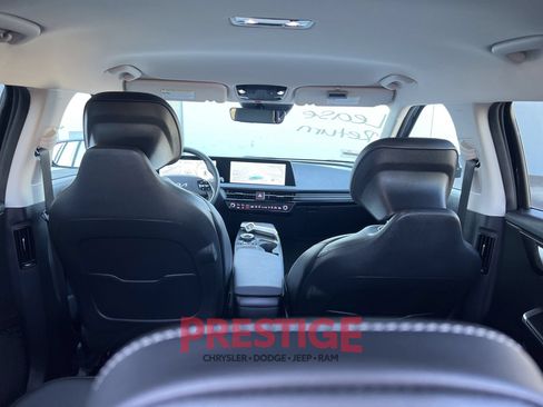 Used 2024 Kia EV6 Light RWD image 16