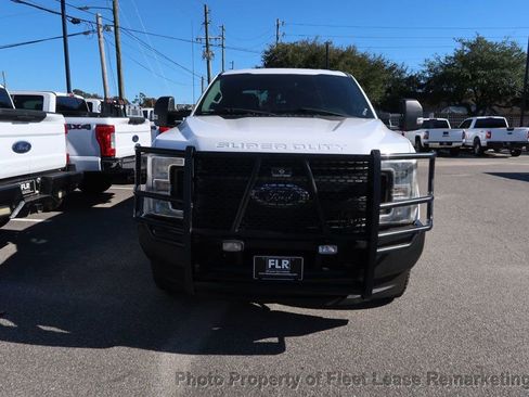 Used 2019 Ford F250 XL w/ Power Equipment Group image 8