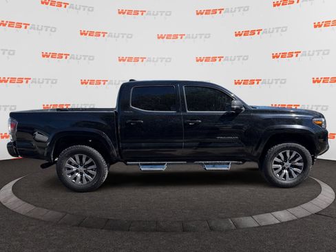 Used 2022 Toyota Tacoma Limited AWD/4WD image 6
