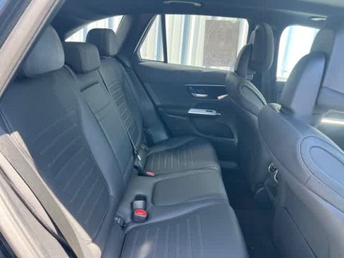 Used 2026 Mercedes-Benz GLC 300 image 23