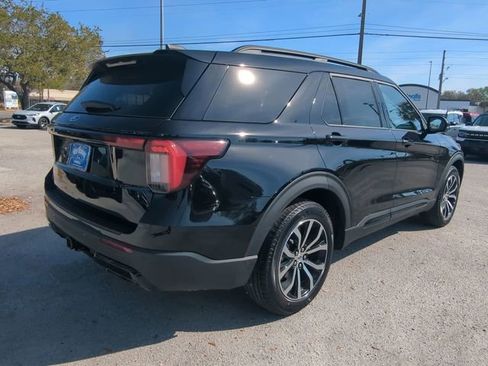 New 2026 Ford Explorer ST-Line image 5