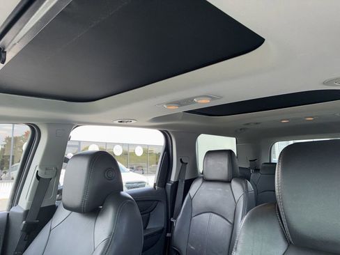 Used 2017 GMC Acadia Limited SLT AWD/4WD image 10
