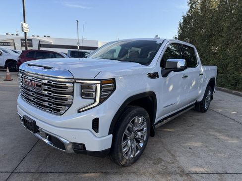 New 2026 GMC Sierra 1500 Denali image 7