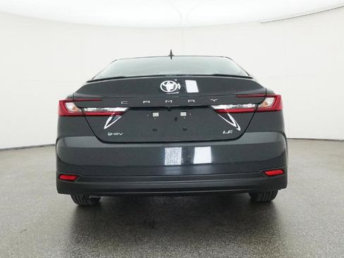 New 2026 Toyota Camry LE image 18