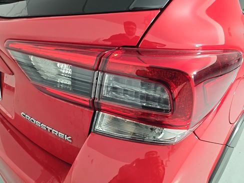 Used 2022 Subaru Crosstrek 2.5i Limited w/ Moonroof Package 2 image 8