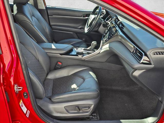 Used 2010 Toyota Camry XLE FWD image 11