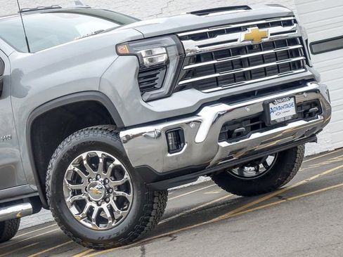 New 2026 Chevrolet Silverado 2500 LTZ w/ LTZ Premium Package image 3