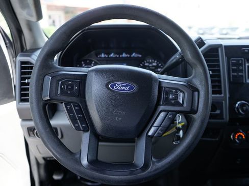 Used 2019 Ford F550 2WD Crew Cab Super Duty image 21