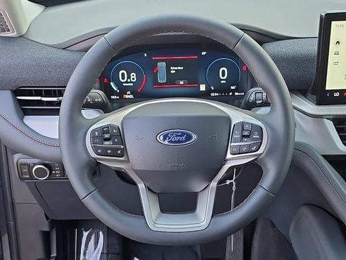 New 2026 Ford Explorer Active RWD image 27