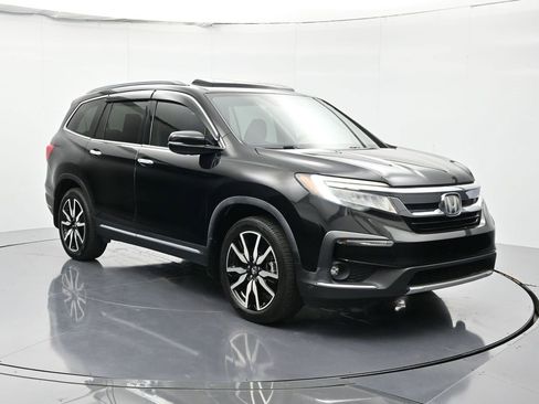 Used 2021 Honda Pilot Touring image 3