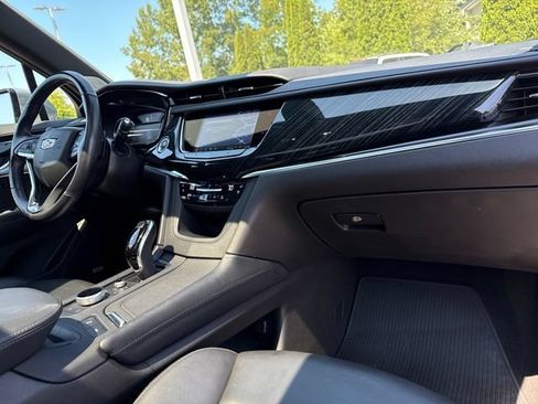 Used 2023 Cadillac XT6 Premium Luxury AWD/4WD image 26
