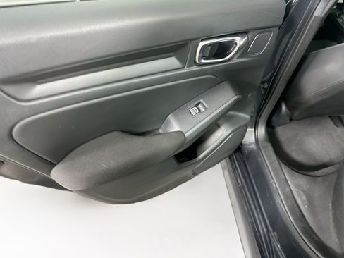 Used 2025 Honda Civic Sport image 25