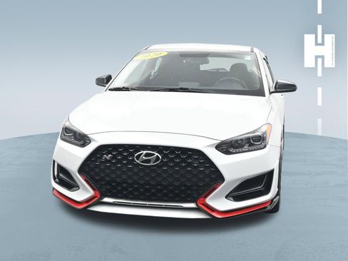Used 2020 Hyundai Veloster N w/ Performance Package FWD image 2