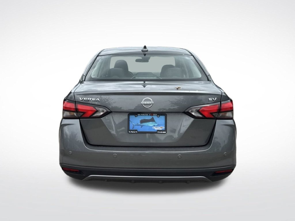 Used 2024 Nissan Versa SV FWD image 7