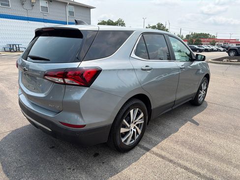 Used 2024 Chevrolet Equinox LT AWD/4WD image 5
