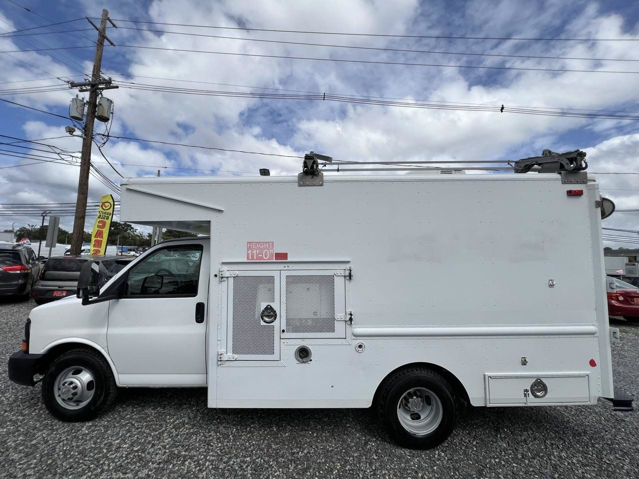 Used 2009 Chevrolet Express 3500 RWD image 5