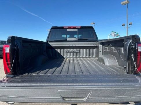 New 2026 GMC Sierra 2500 SLT w/ SLT Premium Package AWD/4WD image 20