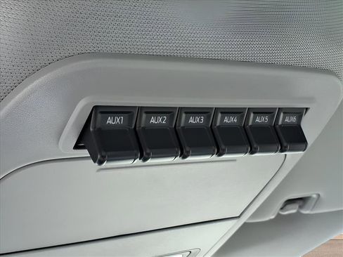 New 2026 Ford F550 4x4 Regular Cab Super Duty image 18