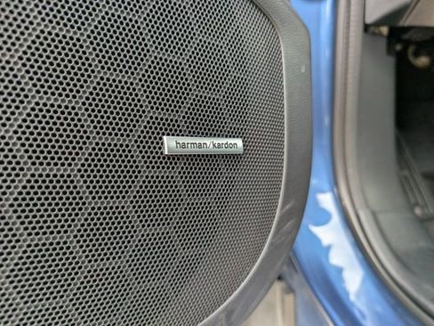 Certified 2022 Subaru Ascent Limited w/ Technology Package image 24