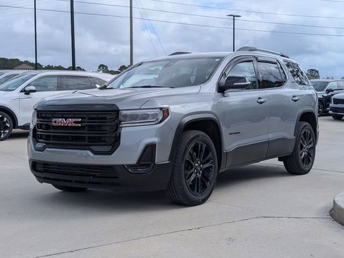 Used 2023 GMC Acadia SLE w/ Elevation Edition FWD image 7