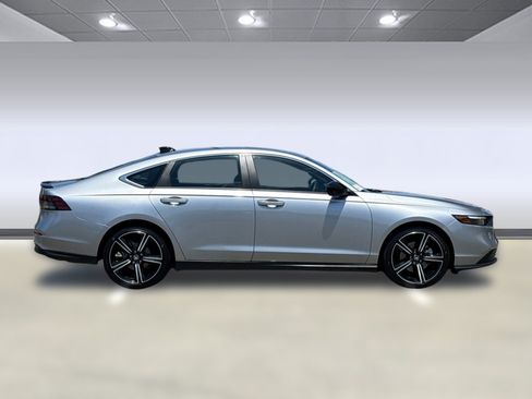 Certified 2023 Honda Accord Sport image 7