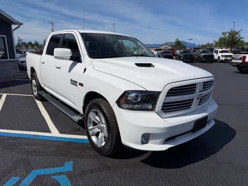 Used 2016 RAM 1500 Sport w/ Sport Premium Group AWD/4WD image 4