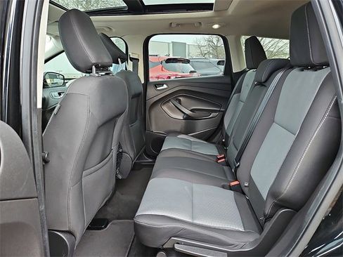 Used 2018 Ford Escape SE image 10