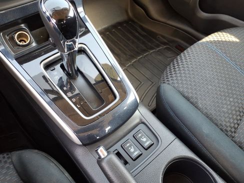 Used 2019 Nissan Sentra SR FWD image 25
