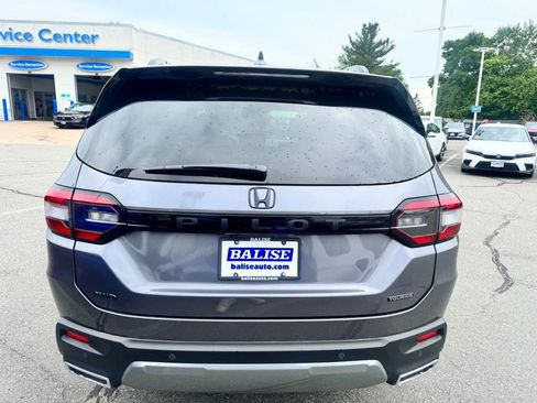 New 2026 Honda Pilot Touring image 5