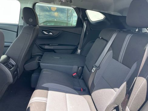 Used 2024 Chevrolet Blazer LT w/ Convenience Package FWD image 15