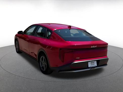 Used 2025 Kia K4 FWD image 10