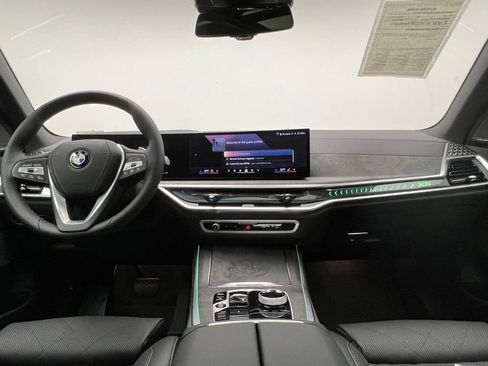 Certified 2026 BMW X5 xDrive40i w/ Executive Package AWD/4WD image 10