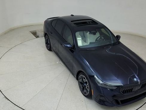 Used 2025 BMW i5 xDrive40 w/ M Sport Package image 80