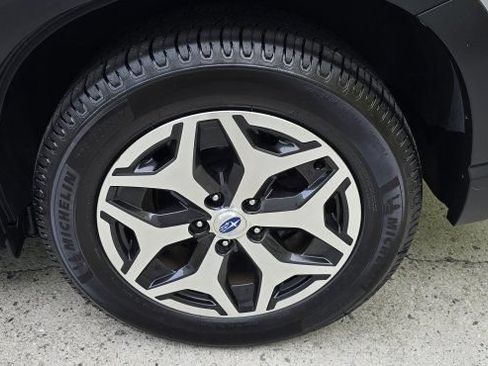 Used 2020 Subaru Forester Premium w/ Popular Package #1 AWD/4WD image 11
