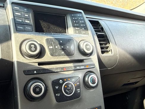 Used 2013 Ford Flex SE FWD image 13